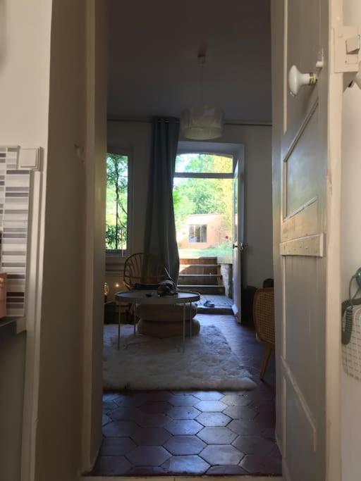 Maisonnette Le Long Du Loing Episy Bagian luar foto