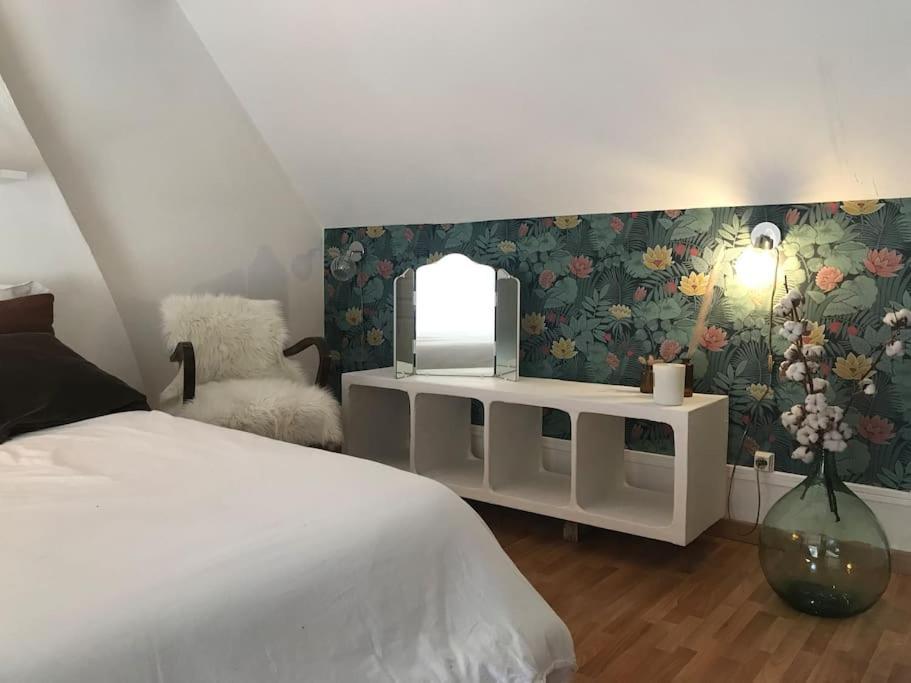 Maisonnette Le Long Du Loing Episy Bagian luar foto